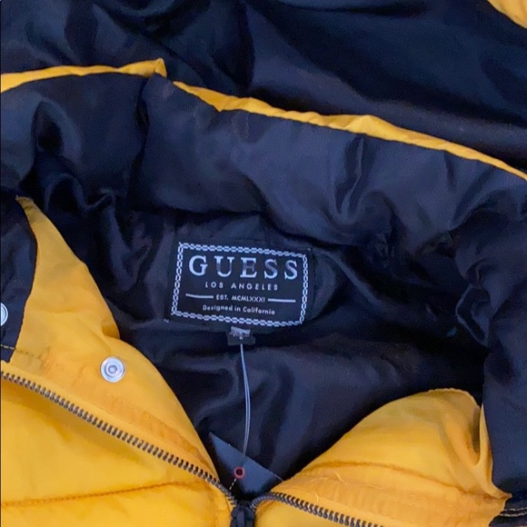 NEW GUESS Wave Sport Puffer Jackets SZ S - Picture 7 of 9